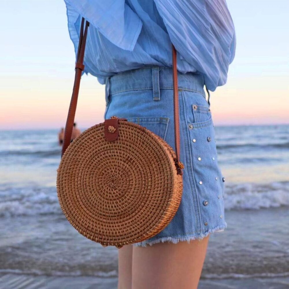 Handwoven Round Rattan Bag for Women Bali Ata Straw Bags Adjustable Shoulder Lea - Picture 4 of 7
